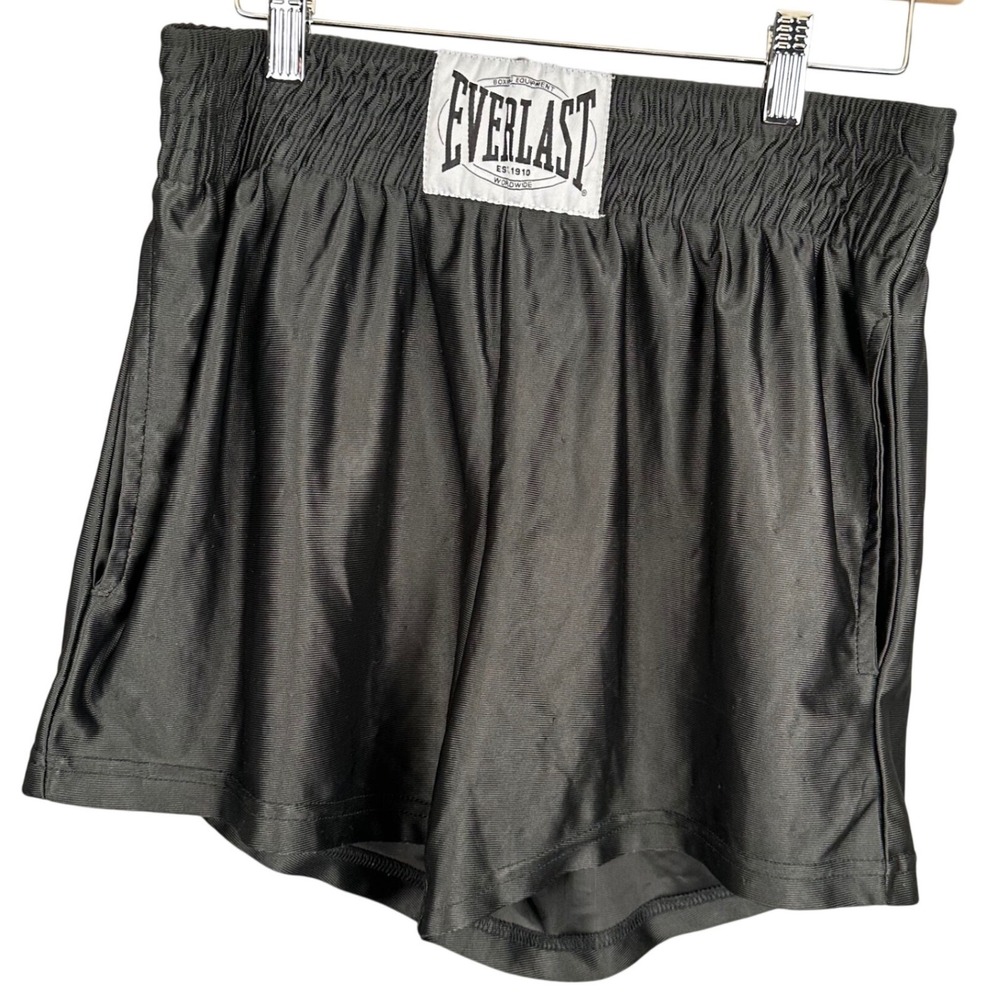 Vintage Everlast Men Black Boxing Training Shorts Size Medium Satin Athletic Gym